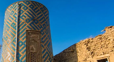 گنبد الله الله ورزقان