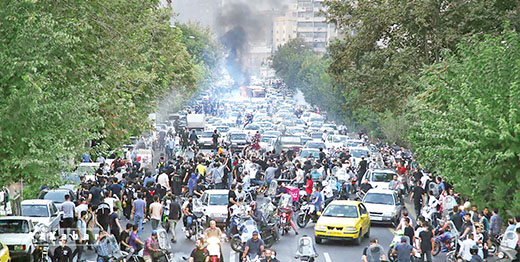 دنیا منتظر سقوط دیکتاتوری جمهوری اسلامی