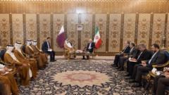 سفر وزیر خارجه قطر به ایران؛ تهران و دوحه خواستار کاهش تنش‌ها شدند