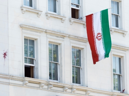 ایران در اقدامی تلافی‌جویانه یک دیپلمات سوئدی را اخراج کرد